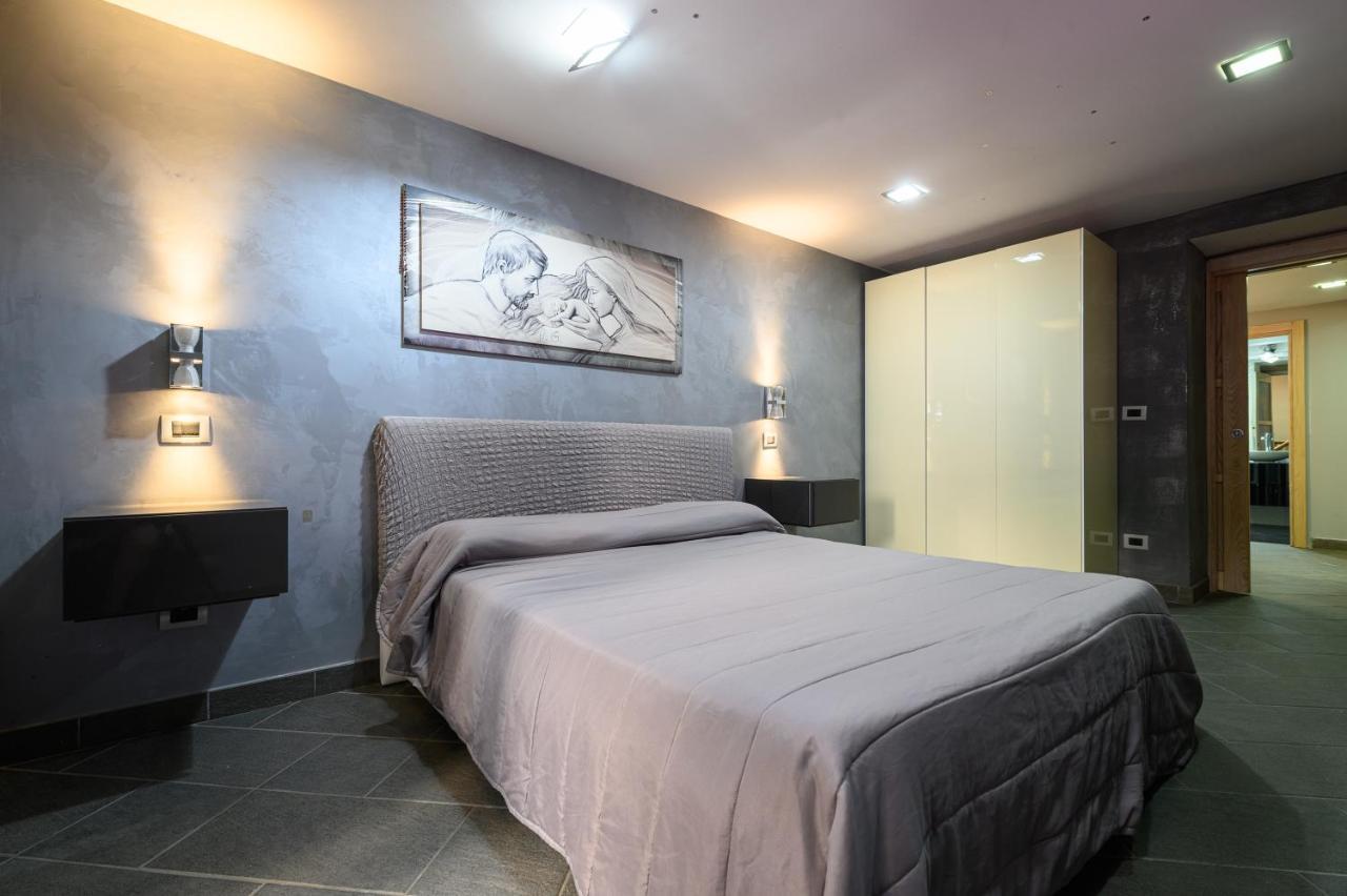 Fox Holiday Home In The Port Naples Luaran gambar