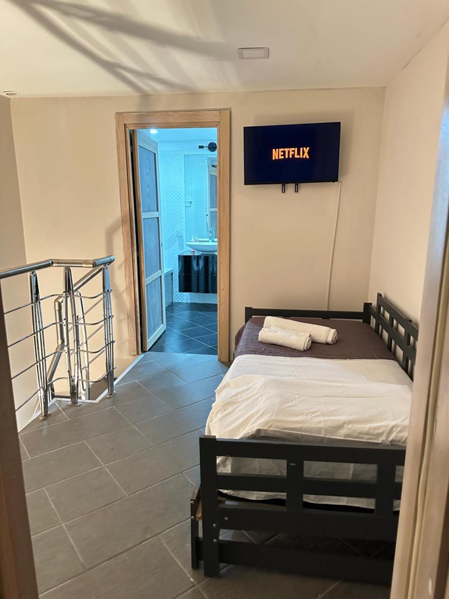Fox Holiday Home In The Port Naples Luaran gambar