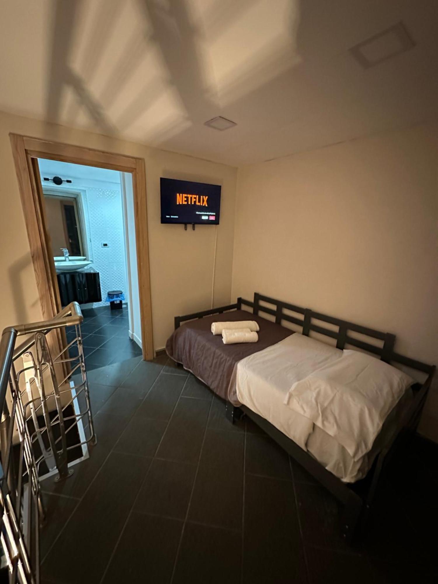 Fox Holiday Home In The Port Naples Luaran gambar